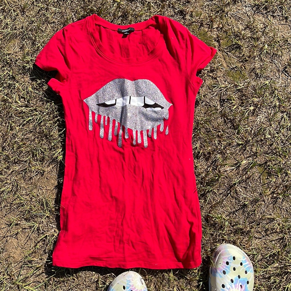 Short sleeve